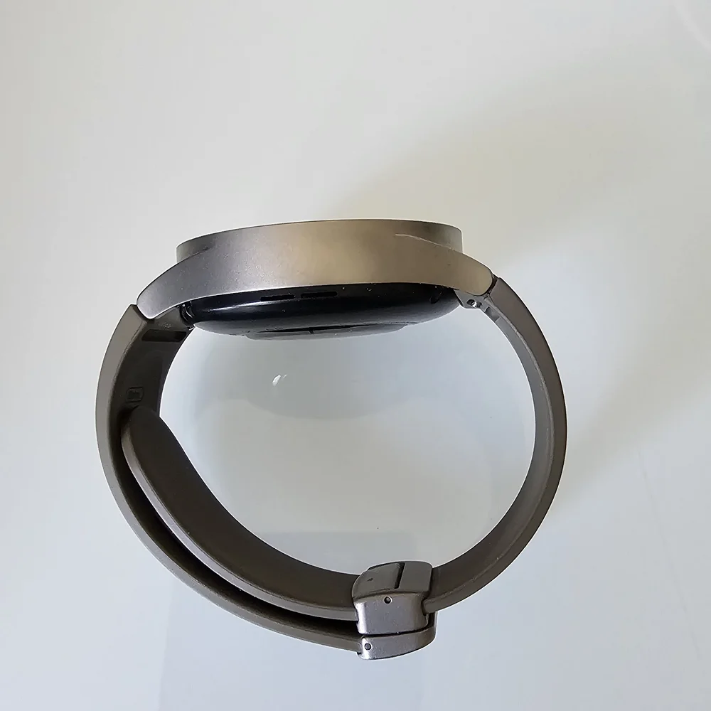 Samsung Galaxy 5 Pro Titanium 45 mm Smartwatch